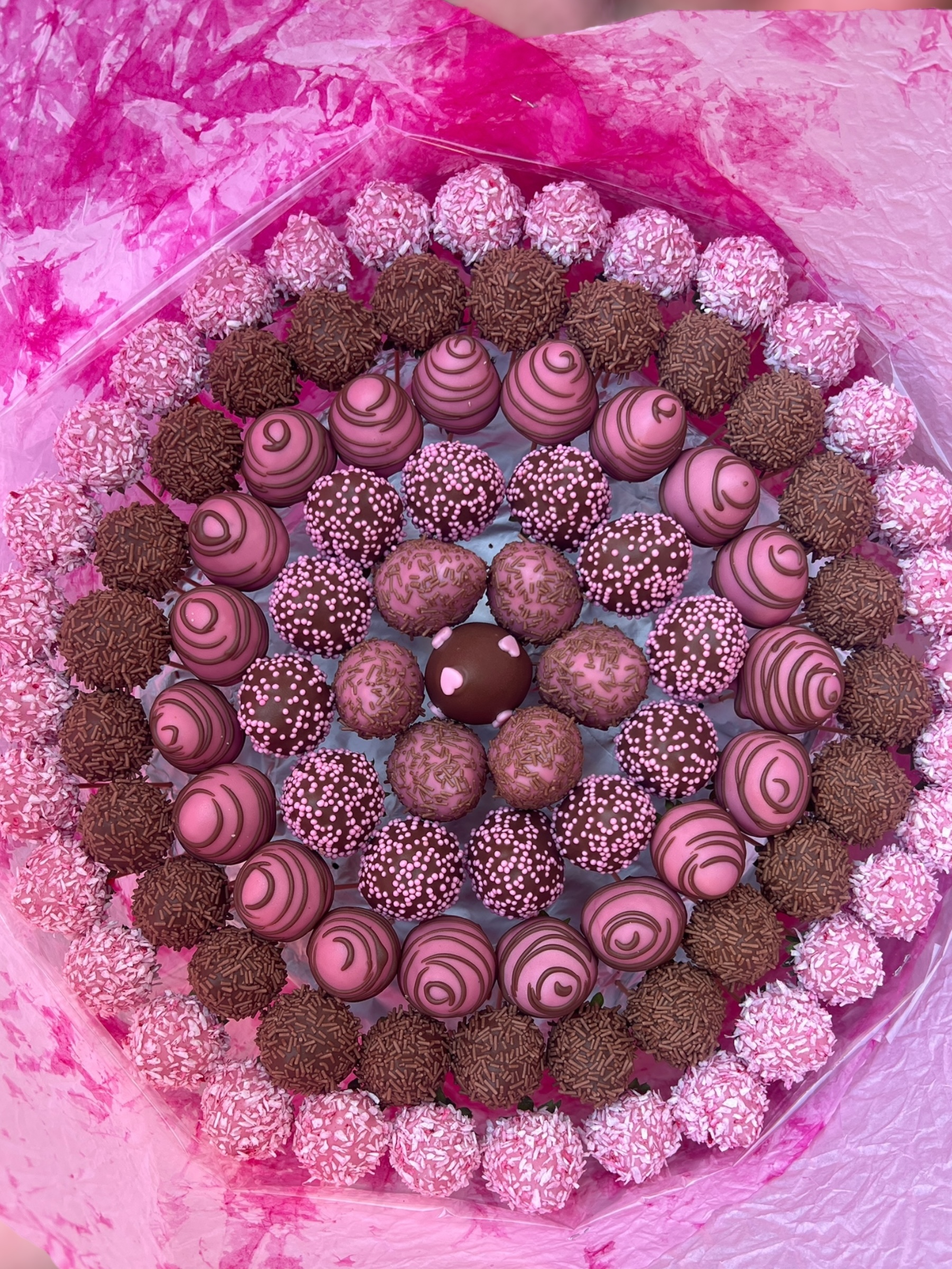 Kytice XXL od 2250 Kč kategória